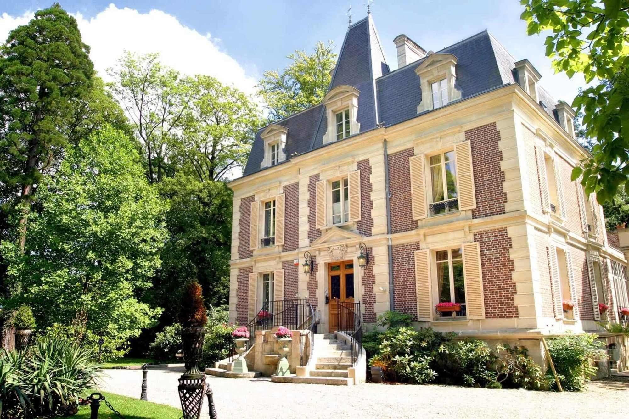 Отель Les Jardins D'Epicure Бре-е-Лю Экстерьер фото
